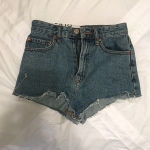 BDG SHORTS